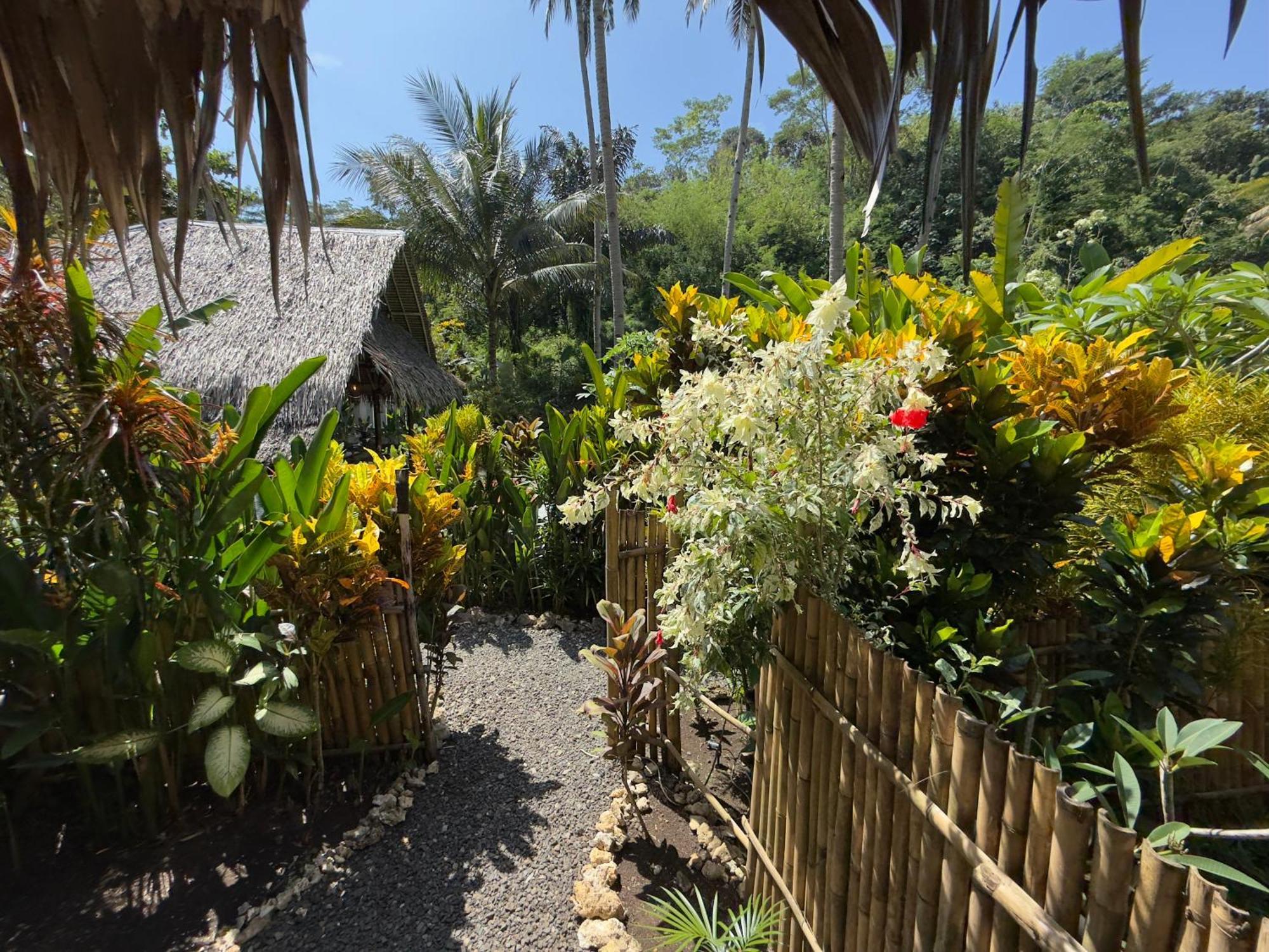 Rnv Eco Resort Bungalows Batukaras Eksteriør billede