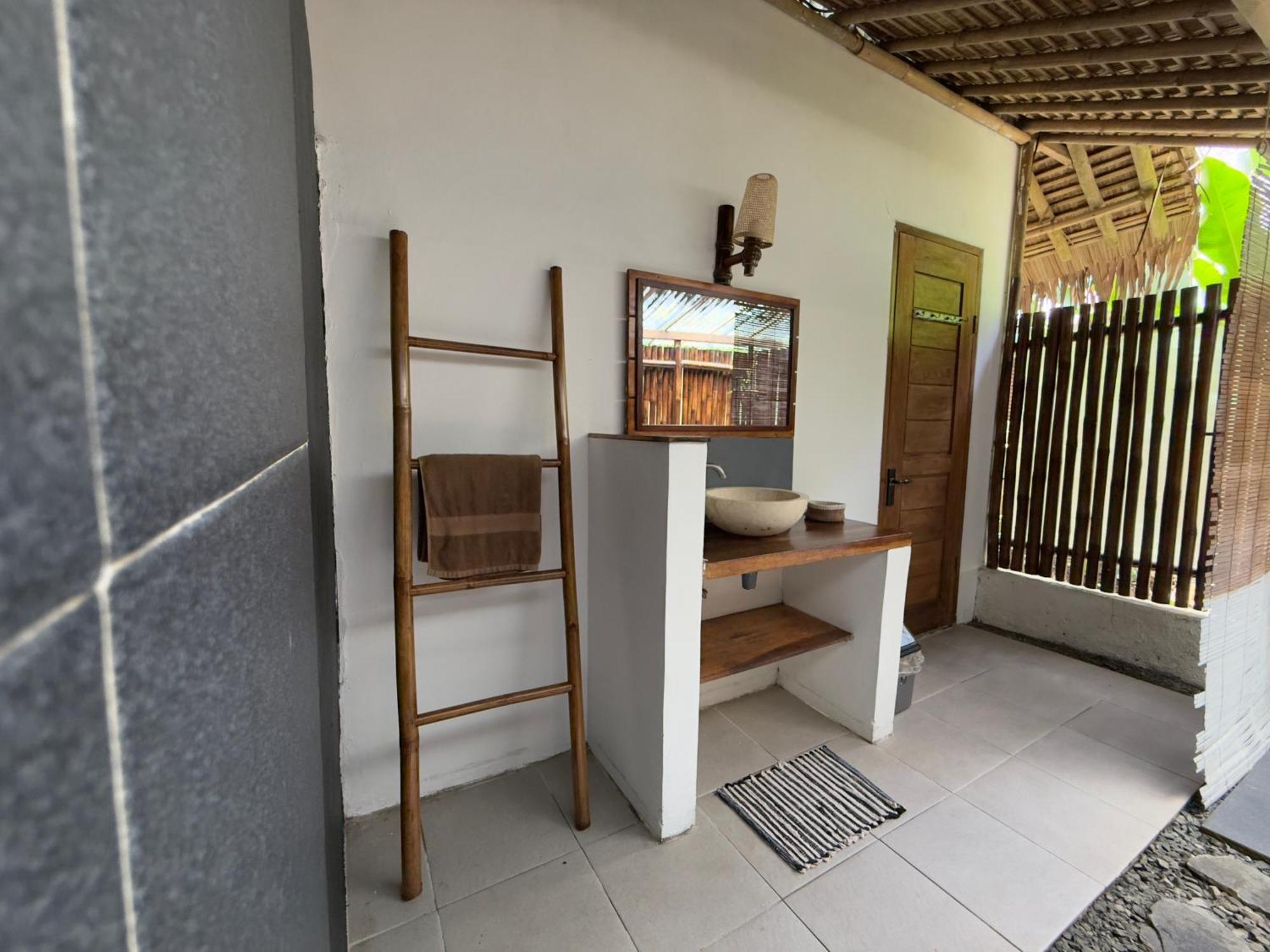 Rnv Eco Resort Bungalows Batukaras Eksteriør billede
