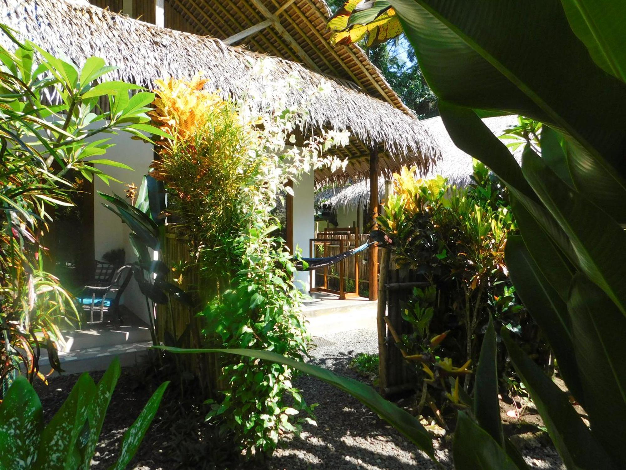 Rnv Eco Resort Bungalows Batukaras Eksteriør billede